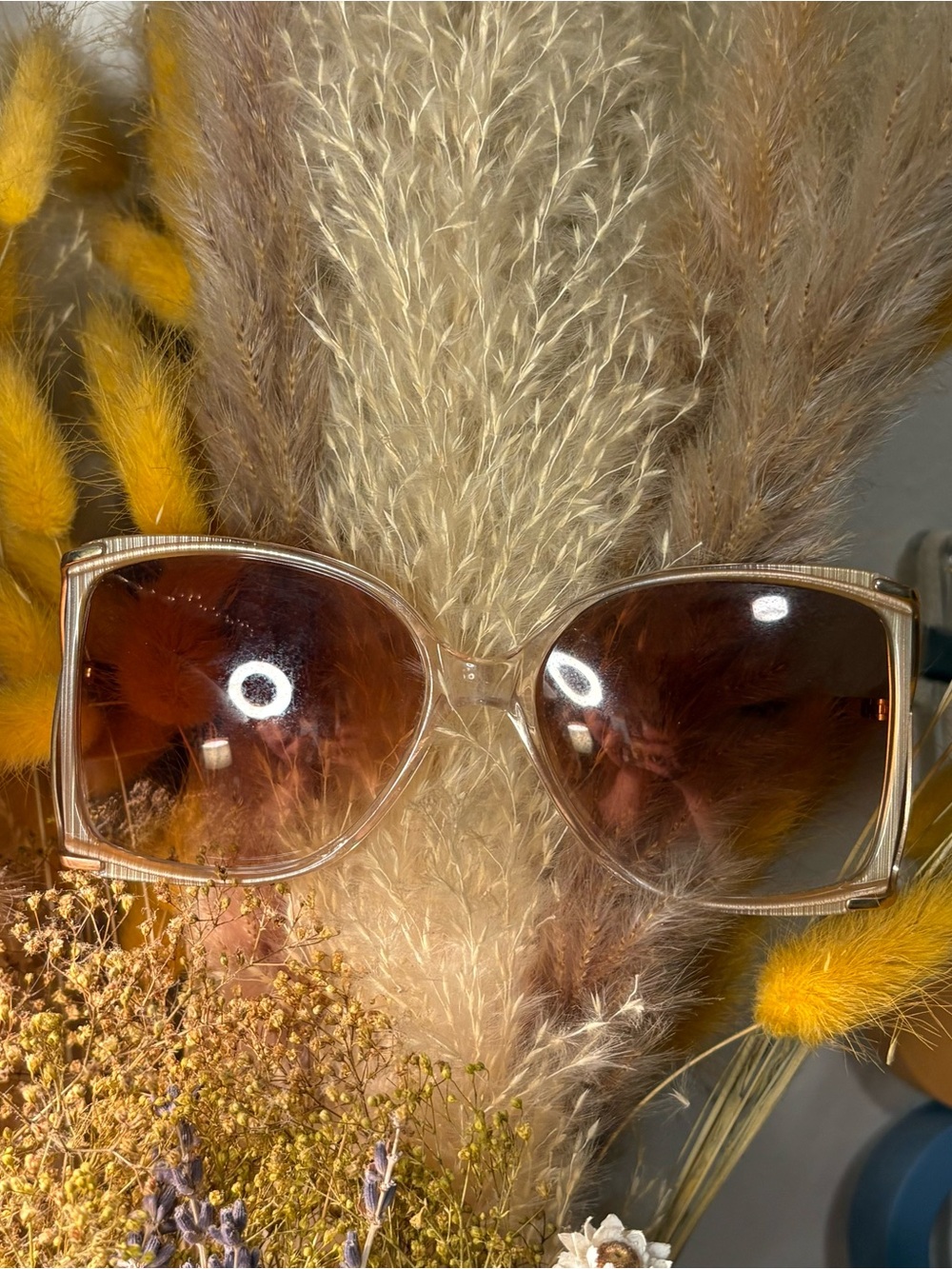 Vintage Carmen Oversized Brown Gradient Sunglasses